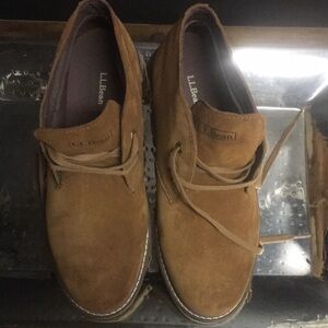 L.L. Bean Brown Chukka Boots Suede Design
